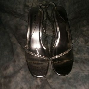 Formal Silver Rhinestone Shoes Size 10